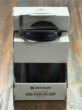 Stanley Black 10 oz The Everyday Can Cooler Cup NWT